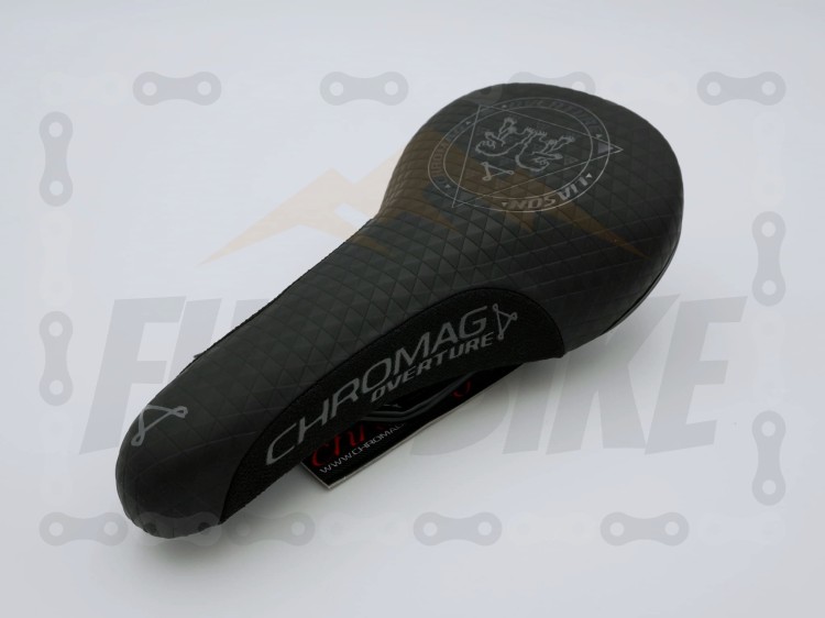 Siodło Chromag Overture,kolor czarny widok po skosie