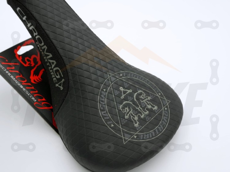 Siodło Chromag Overture,kolor piaskowy przybliżenie na grafikę