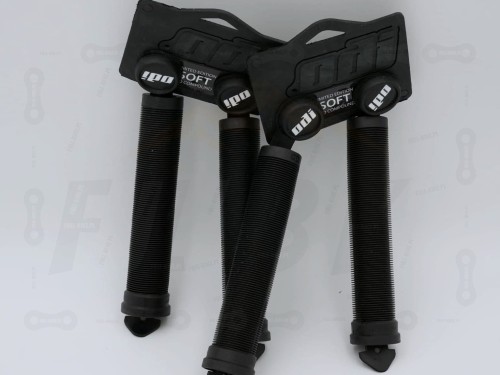 Gripy ODI Soft Longneck SLX w kolorze czarnym z etykietą