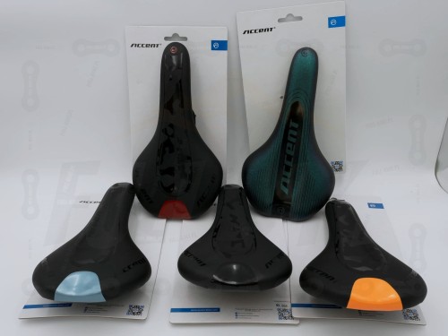 Siodełko Accent Furious w różnych kolorach