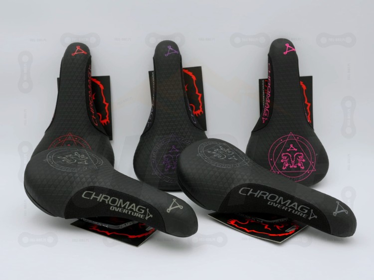 Siodełka Chromag Overture w kolorze czarnym, piaskowym, czerwonym, różowym, fioletowym