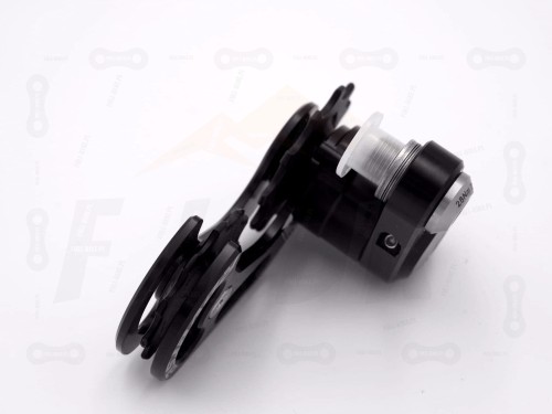 Napinacz Łańcucha Reverse Colab w kolorze czarnym widok od boku