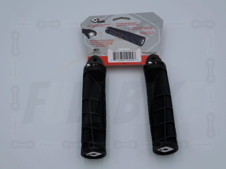 Gripy odi reflex V2.1 w kolorze czarnym, widok od tyłu