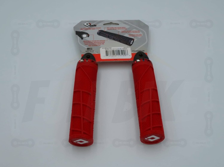 Gripy Odi Reflex V2.1 XL w kolorze czerwonym widok od tyłu
