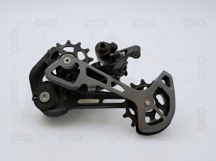 Przerzutka Shimano SLX RD-M7100-SGS 12S zbliżenie na wózek od wewnętrznej strony