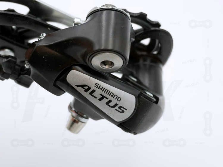 Przerzutka Shimano ALTUS RD-M310 7/8S zbliżenie na napis