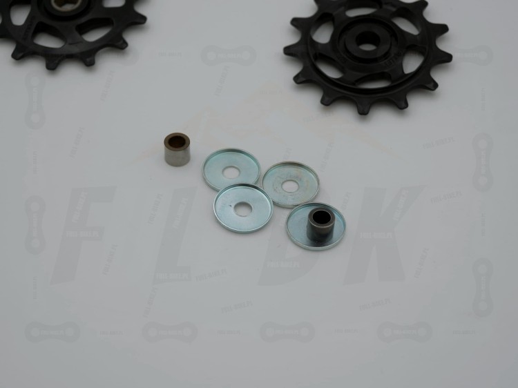Kółka przerzutki Shimano RD-M7100 / RD-M7120 / RD-M6100 zbliżenie na tulejki