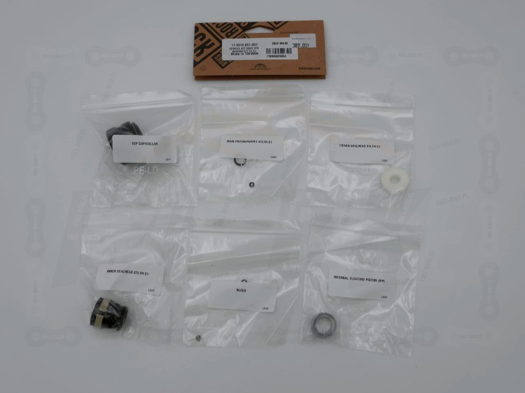 Zestaw Serwisowy Rock Shox Reverb C1 w opakowaniu