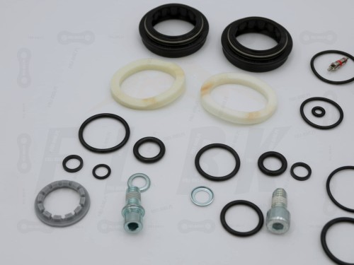 Zestaw Serwisowy Rock Shox Recon, XC32 zbliżenie na elementy zestawu