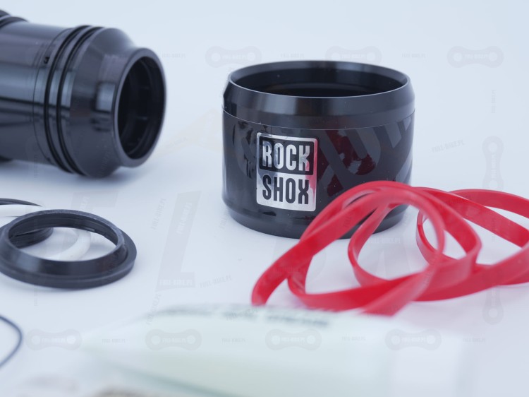 Puszka Powietrzna Rock Shox Deluxe / Superdeluxe Megneg rozebrana zbliżenie na części