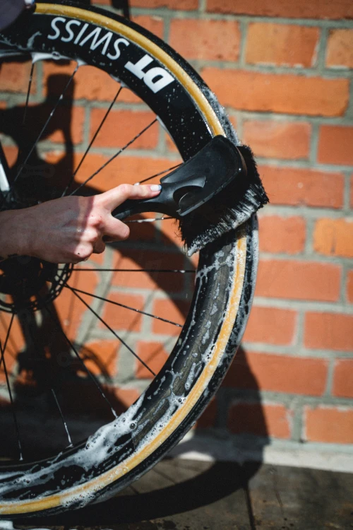 dynamic-bike-care-reinigungsbuerste-soft_1.jpg