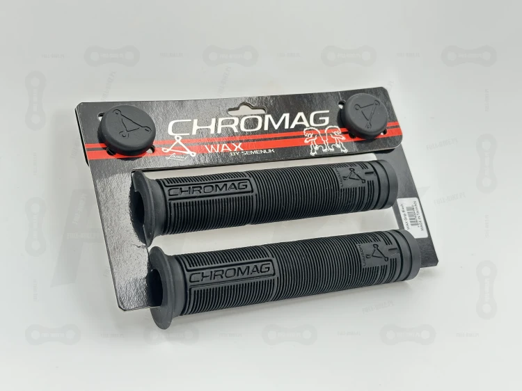Gripy rowerowe Chromag Wax w kolorze czarnym. Zdjęcie z blistrem. Widok od przodu