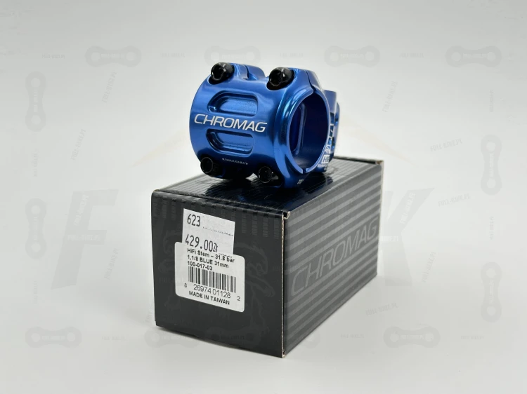 Mostek Chromag HiFI V2 31.8mm w kolorze niebieskim na tle oryginalnego opakowania.