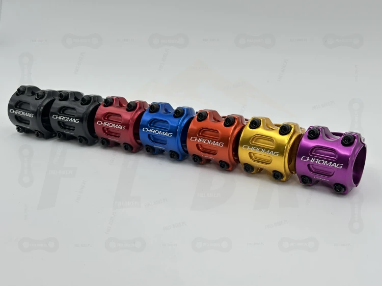 Mostek Chromag HiFI 35 o długości 35 oraz 50mm w kolorze czarnym, czerwonym, niebieskim, pomarańczowym, złotym, fioletowym. Ułożone obok siebie. widok od przodu.