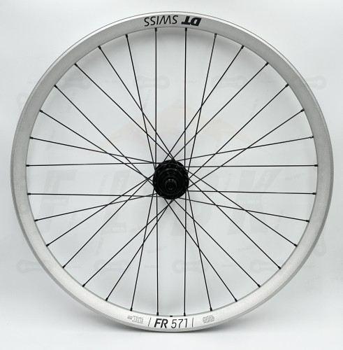 Srebrne koło Dt Swiss FR571 z piastą tanke th490 148x12 w rozmiarze 27,5 z czarnymi szprychami dt swiss champion