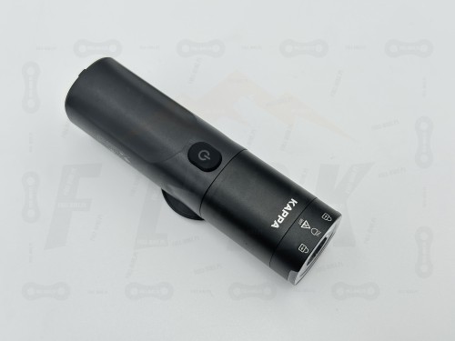 Lampa Przód Prox Kappa 800lm 2500mah zbliżenie na dokładne elementy lampki z widokiem na przycisk