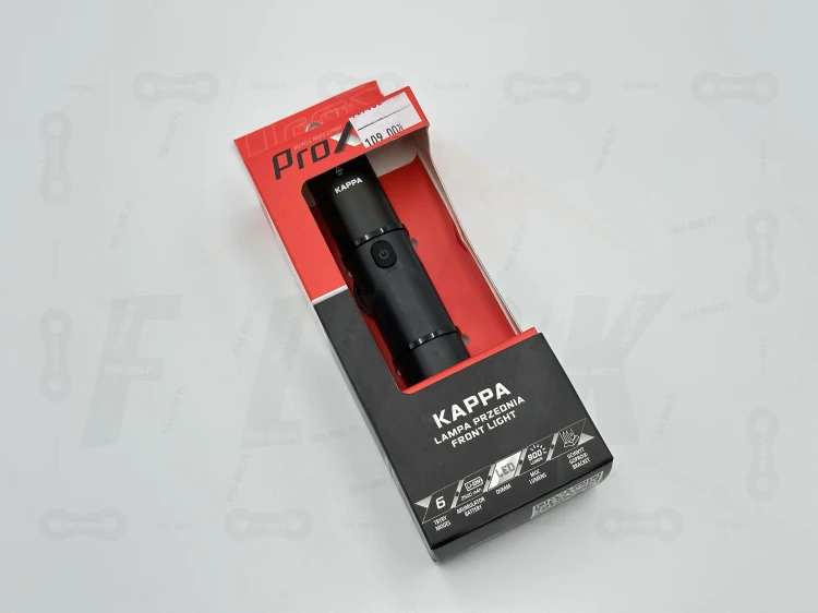 Lampa Przód Prox Kappa 800lm 2500mah widok na lampkę zapakowaną w oryginalny karton