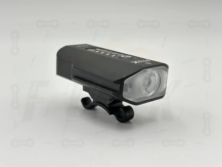 Lampa Przód Prox Procjon 600lm 1200mah główne zdjęcie lampki z widokiem na front wraz z przednią szybką