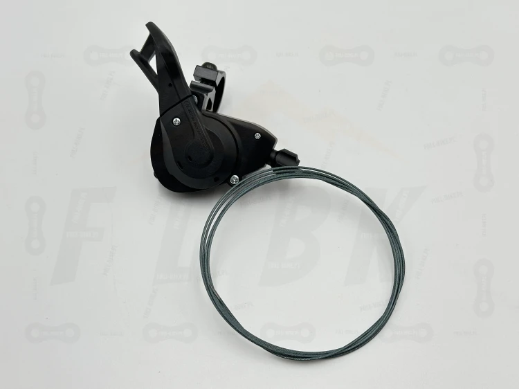 Manetka Shimano SL-M3100 2S OEM główne zdjęcie przedmiotu na którym widać model Alivio, zbliżenie na linkę