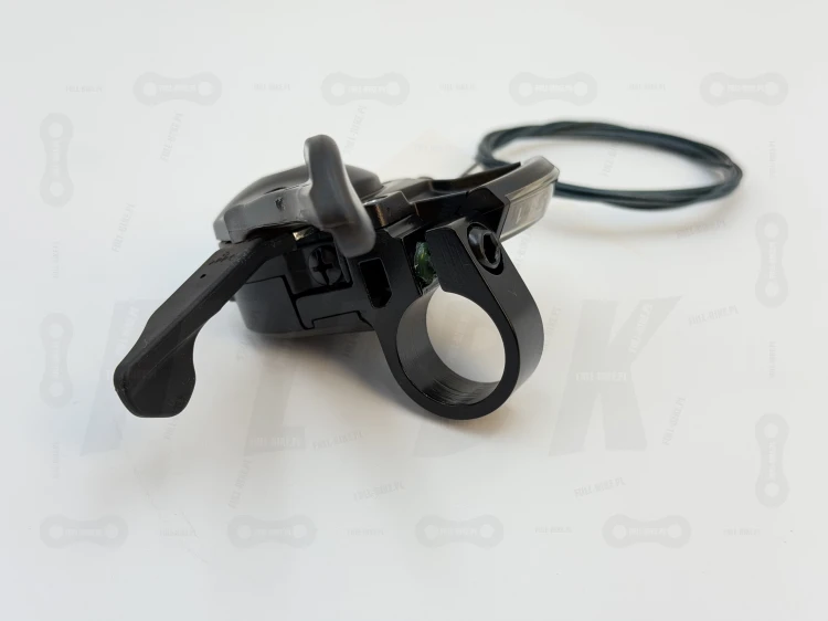 Manetka Shimano SL-M3100 9S (OEM) główne zdjęcie manetki obraz na element mocujący manetkę z kierownicą
