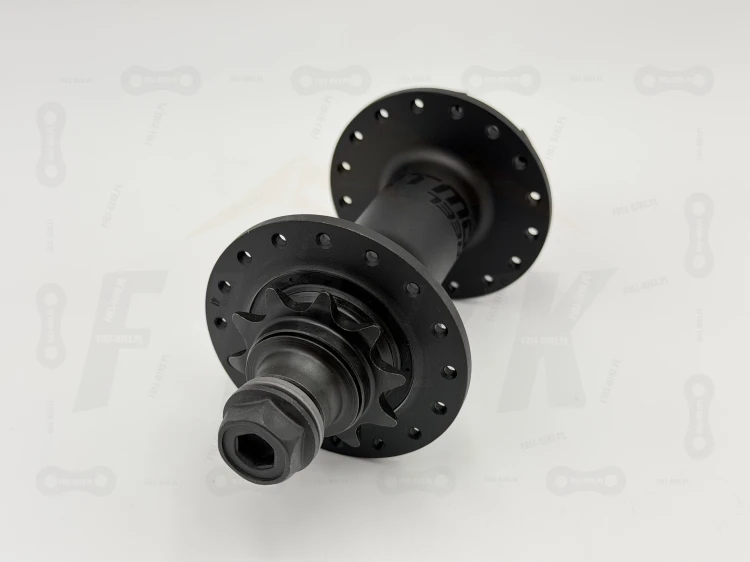 Piasta Dartmoor Reel Singlespeed 135x10mm 10T widok na stronę gdzie znajduje się zębatka przeznaczona na łańcuch