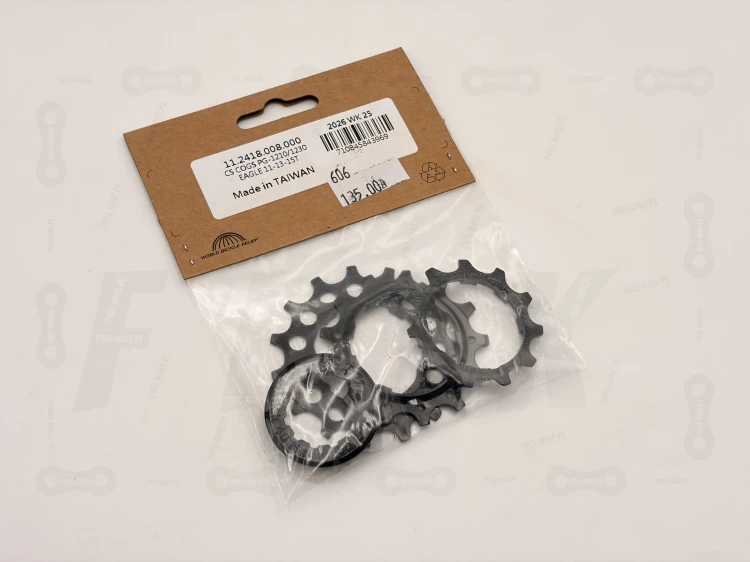 Zębatki Do Kasety Sram PG-1210/1230 11T 13T 15T zdjęcie przedstawia zębatki w opakowaniu