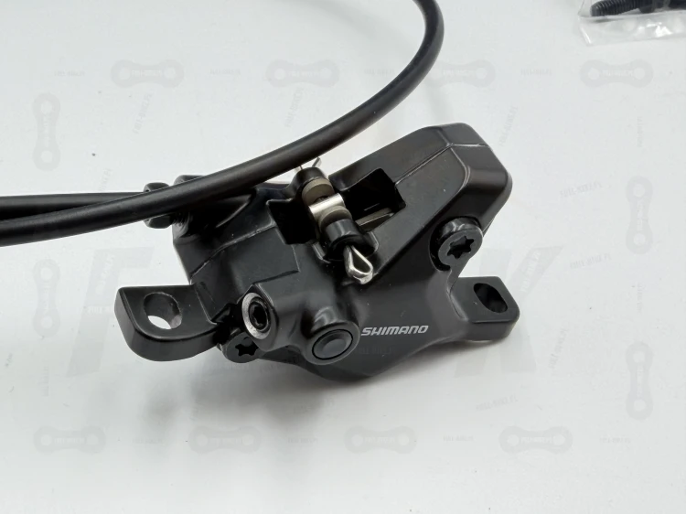 Hamulec tarczowy Shimano Mt-401/410 zbliżenie na zacisk hamulcowy