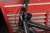 Odi Number Plate Enduro (mocowanie numerka startowego). Zamontowany na rowerze.
